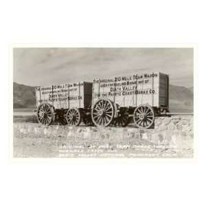  Mule Team Wagons, Death Valley, California Premium Poster 