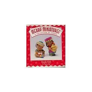  1995 Hallmark Merry Miniatures Penda Kids 