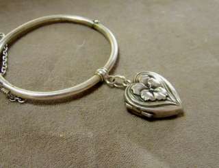  Nouveau Puffy Pansy Flower Heart Locket Charm w Bracelet 800S  