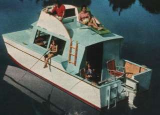 BUILD YOUR OWN PERSONAL HOUSEBOAT   PLANS ON CD  