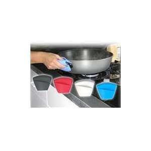  Pot Grabbers   Silicone Pot Holders   by Evriholder 