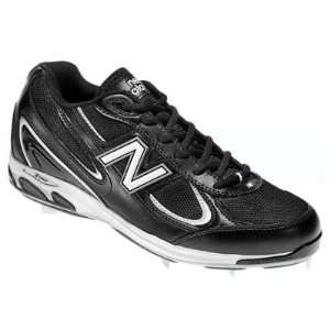 New Balance MB1103 Low Metal Cleats   Black (2E) Wide  