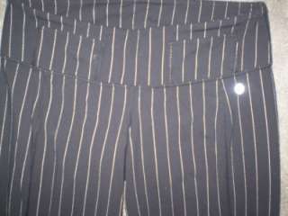Lululemon Black Pinstripe Luon Pants Sz 6 SUPER NICE Condition EUC 
