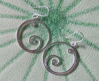 BEAUTIFUL THAI DESIGN EARRINGS 925 STERLING SILVER  