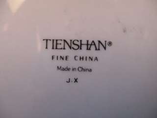 Fine China Tienshan POINSETTIA & RIBBONS 2 cup/saucer  