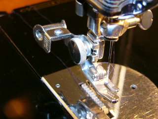 Singer Thread Cutter #161585 Sewing Machine 15 66 201 221 