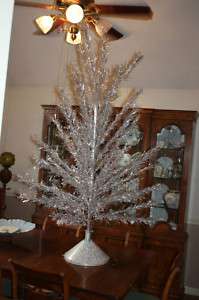 Evergleam Christmas tree w rotating musical stand RARE  