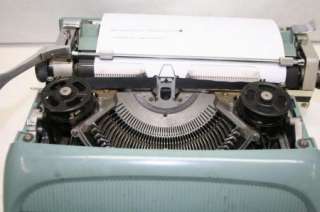 Vintage Olivetti Underwood Studio 44 Typewriter Parts Repair  