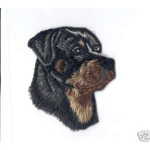  Animals/Dogs Rotweiller   Iron On Embroidered Applique 